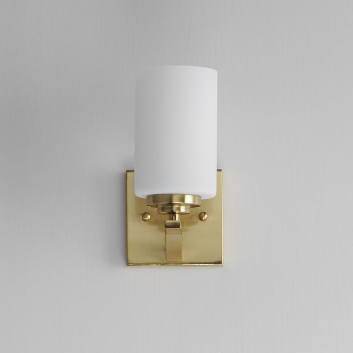 Maxim Deven 1-Light Wall Sconce Model: 20030SWSBR