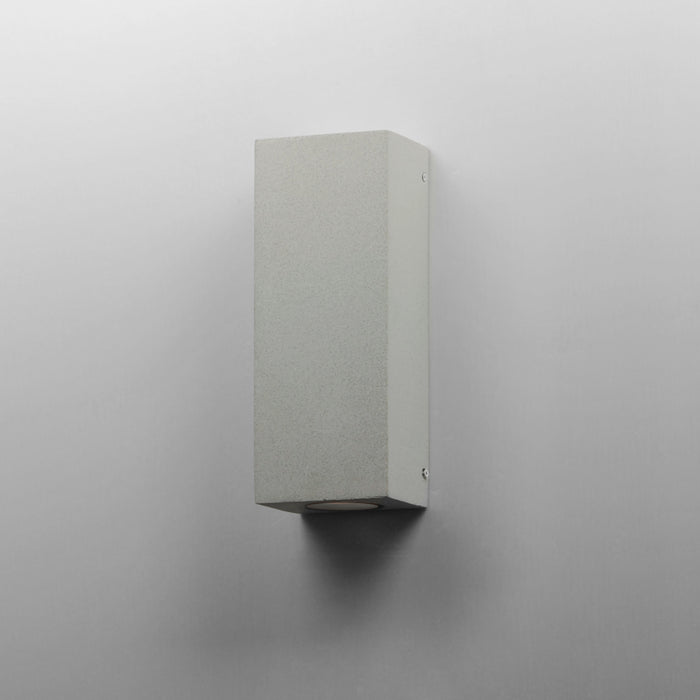 ET2 Pilar 2-Light LED Outdoor Wall Sconce Model: E14374-SSN