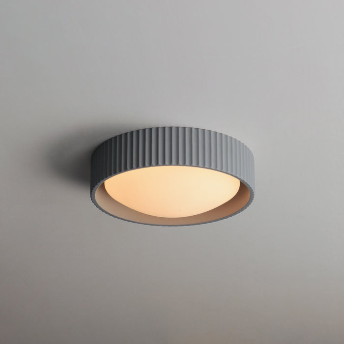 ET2 Souffle 10 LED Flush Mount Model: E25050-GY