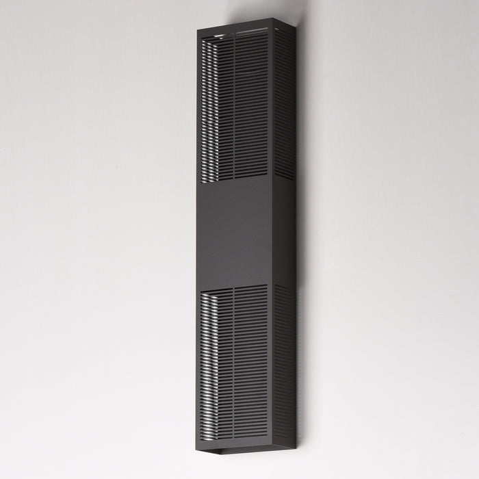 ET2 Grate 30 LED Outdoor Wall Sconce Model: E30395-ABZ