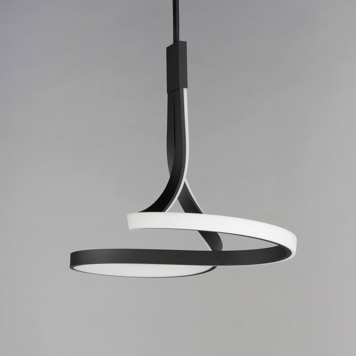 ET2 Serpentine LED Pendant Model: E30662-BK