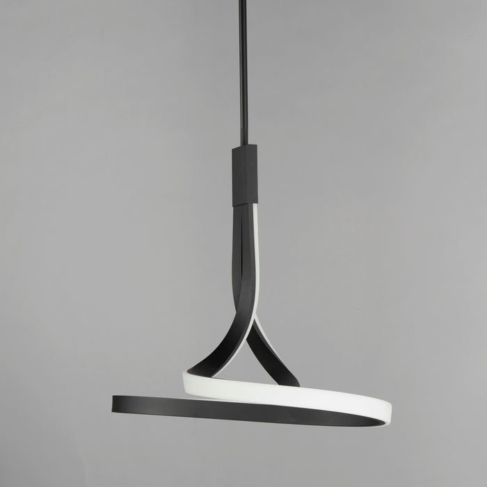 ET2 Serpentine LED Pendant Model: E30662-BK