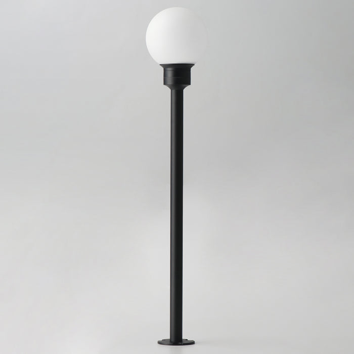 ET2 Alumilux: Landscape Globe Light W/ 16 Pole Model: E41452-61BK