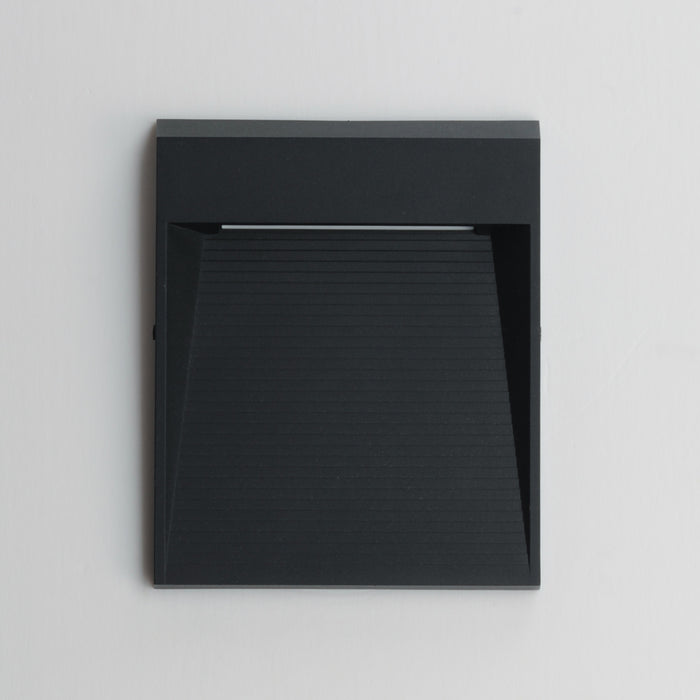 ET2 Steppes LED Outdoor Sconce Model: E41556-BK