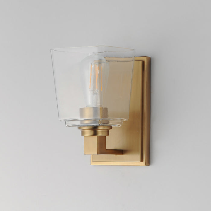 Maxim Cubos 1-Light Wall Sconce Model: 21381CLNAB