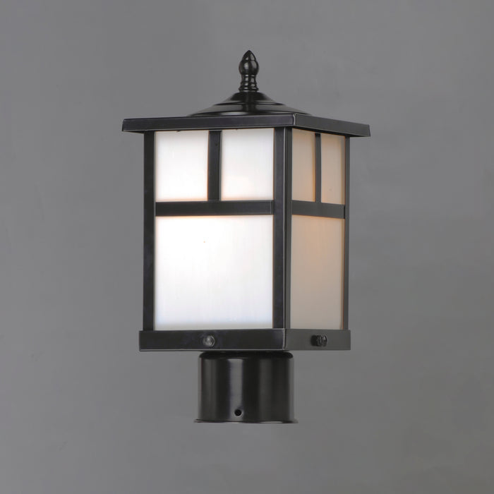 Maxim Coldwater 1-Light Outdoor Pole/Post Lantern Model: 4055WTBK