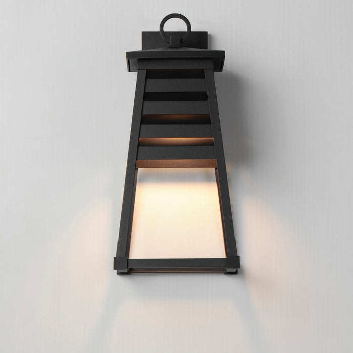 Maxim Shutters 1-Light Medium Outdoor Wall Sconce Model: 40634BK