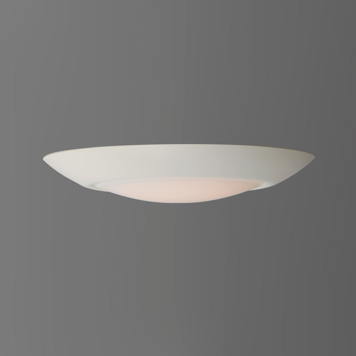 Maxim Diverse 7.5 LED Flush Mount 4000K Non-T24 Model: 57614WTWT