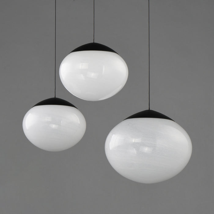 ET2 Nimbus LED 3-Light Pendant Model: E11523-113BK