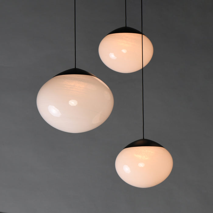 ET2 Nimbus LED 3-Light Pendant Model: E11523-113BK