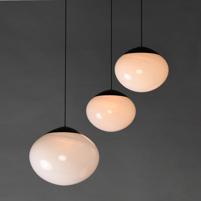 ET2 Nimbus LED 3-Light Pendant Model: E11523-113BK