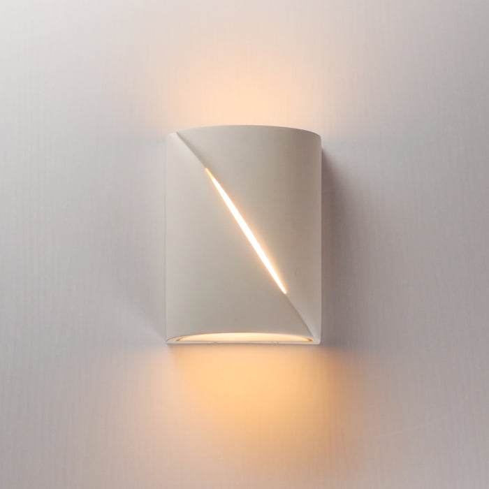 ET2 Puff 8 LED Outdoor Wall Sconce Model: E14390-CHK