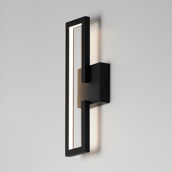 ET2 Penrose 18 LED Sconce Model: E21260-BK