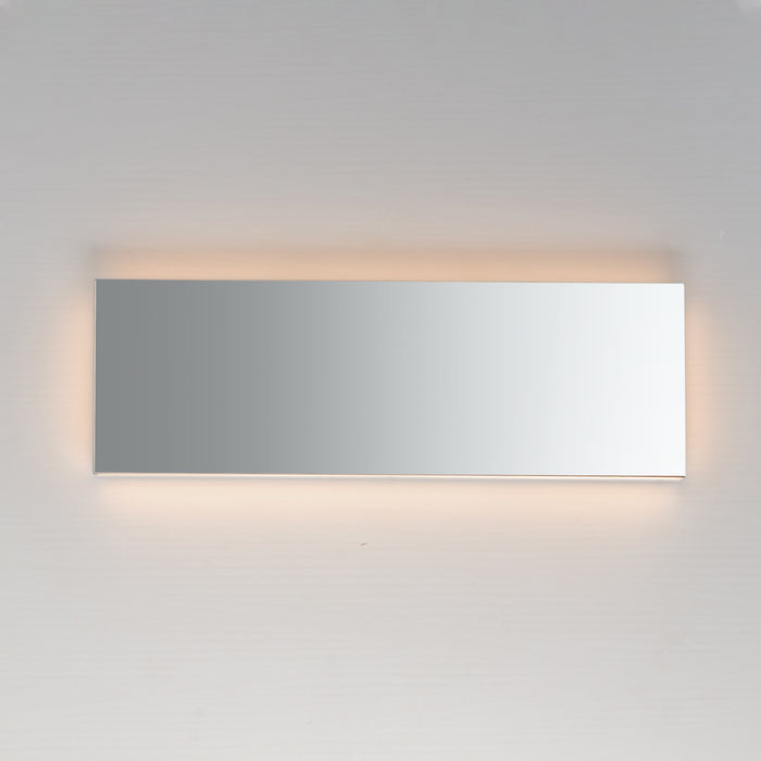 ET2 Embosse 7x24 LED Bath Vanity CCT Select Model: E22794-PC