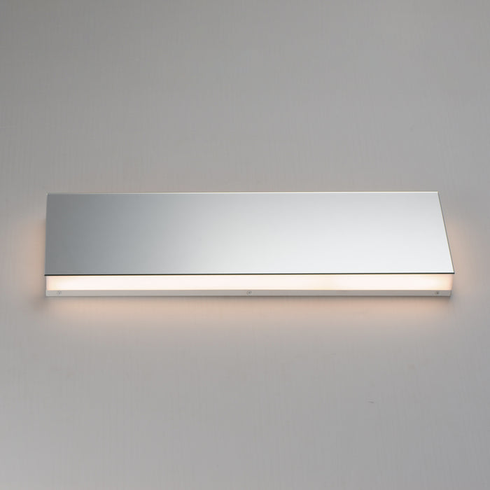 ET2 Embosse 7x24 LED Bath Vanity CCT Select Model: E22794-PC