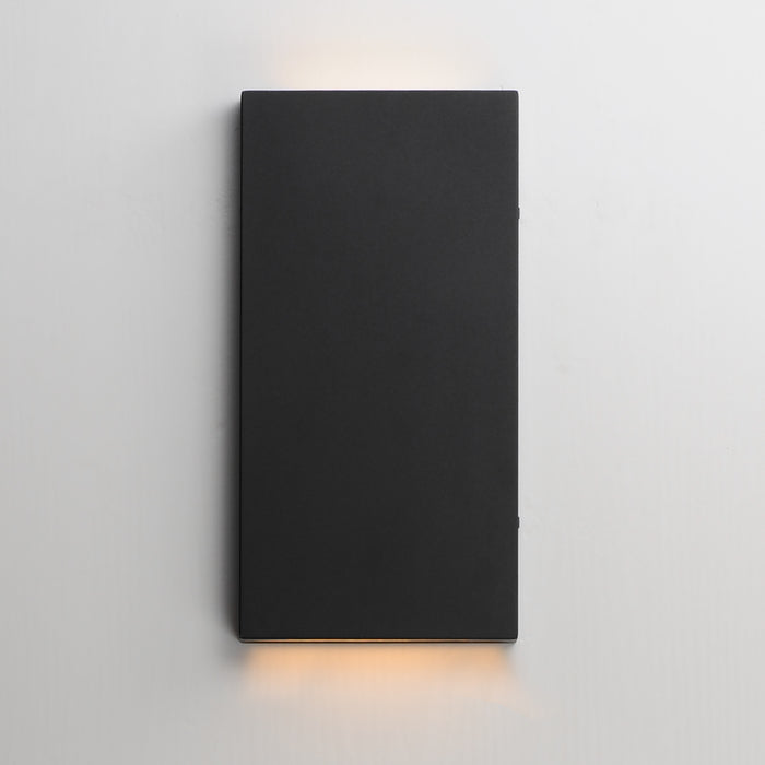 ET2 Brik 14 LED Wall Sconce Model: E23215-BK