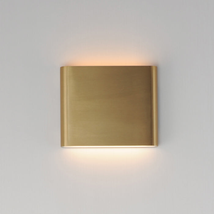 ET2 Spartan 7.75 Indoor Wall Sconce Model: E23235-NAB