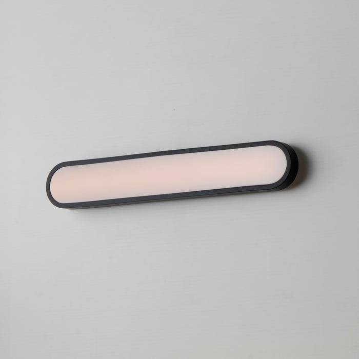 ET2 Latitude 30 LED Bath Sconce Model: E23423-BK