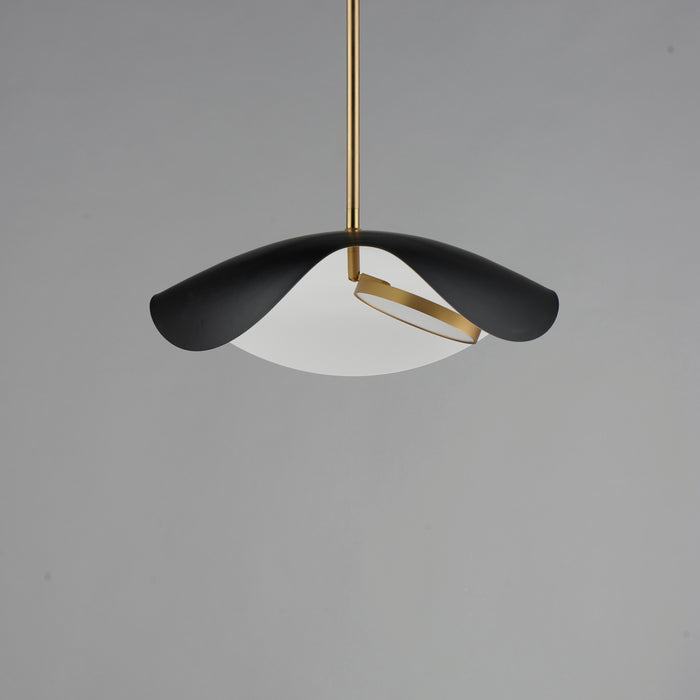 ET2 Carmen 16 LED Pendant Model: E24964-WTBKGLD