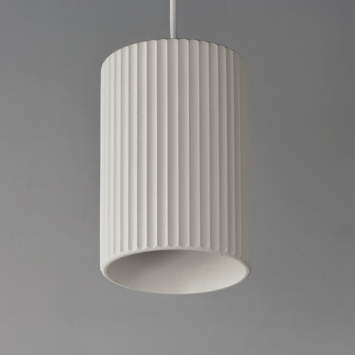 ET2 Souffle 8.5 1-Light Pendant Model: E25052-CHK