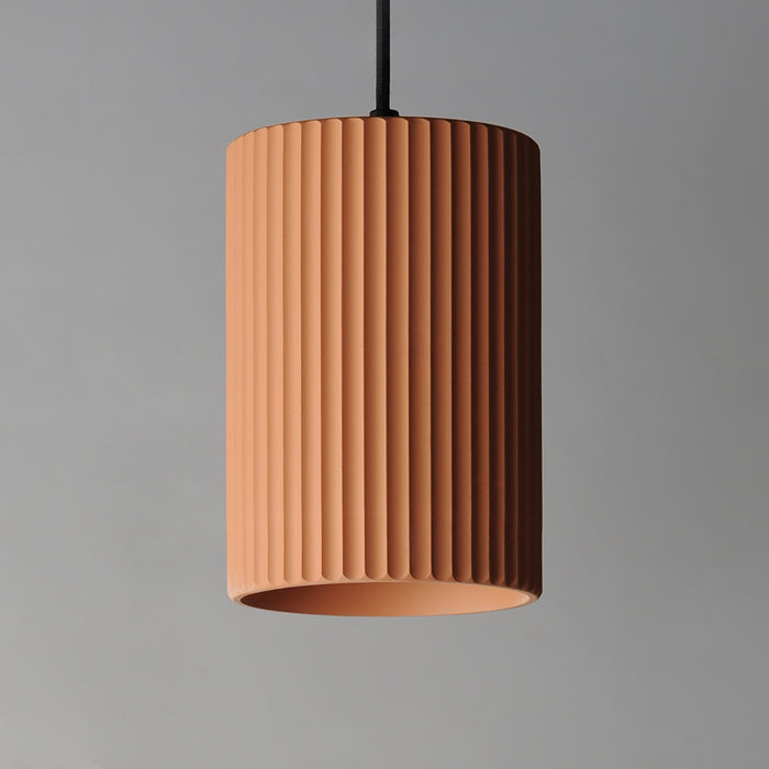 ET2 Souffle 8.5 1-Light Pendant Model: E25052-TRC