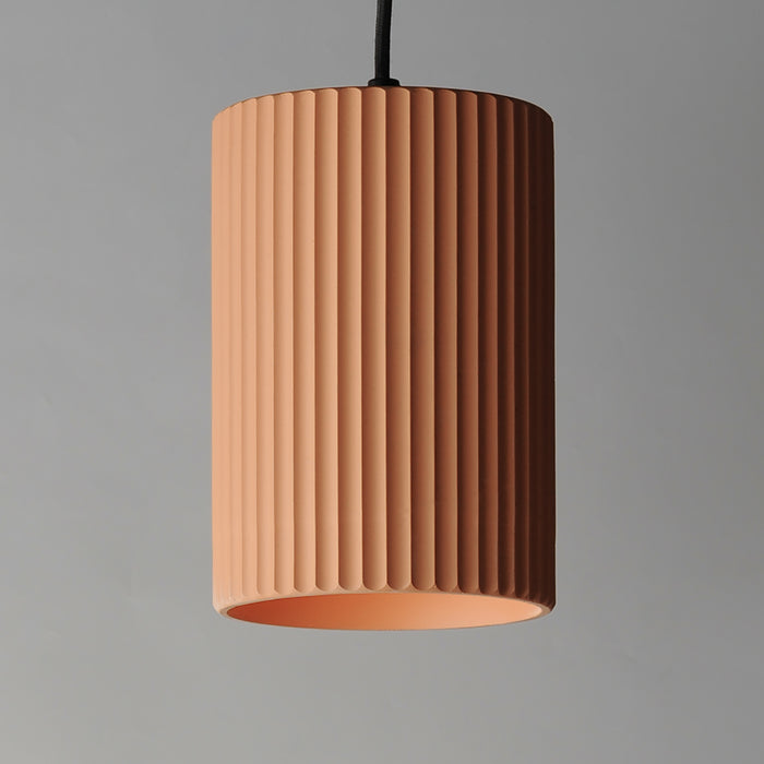 ET2 Souffle 8.5 1-Light Pendant Model: E25052-TRC