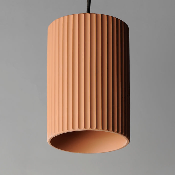 ET2 Souffle 8.5 1-Light Pendant Model: E25052-TRC