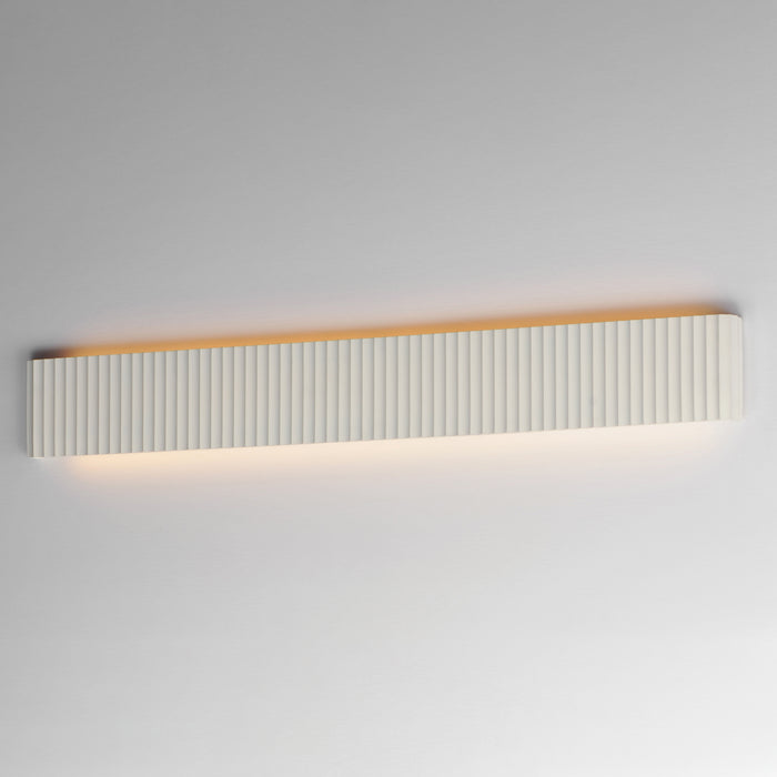 ET2 Delphi 47.5 LED Wall Sconce CCT Select Model: E25174-CHK