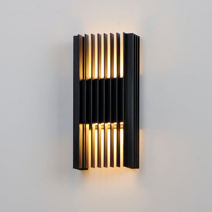 ET2 Rampart Medium LED Outdoor Wall Sconce Model: E30114-BK