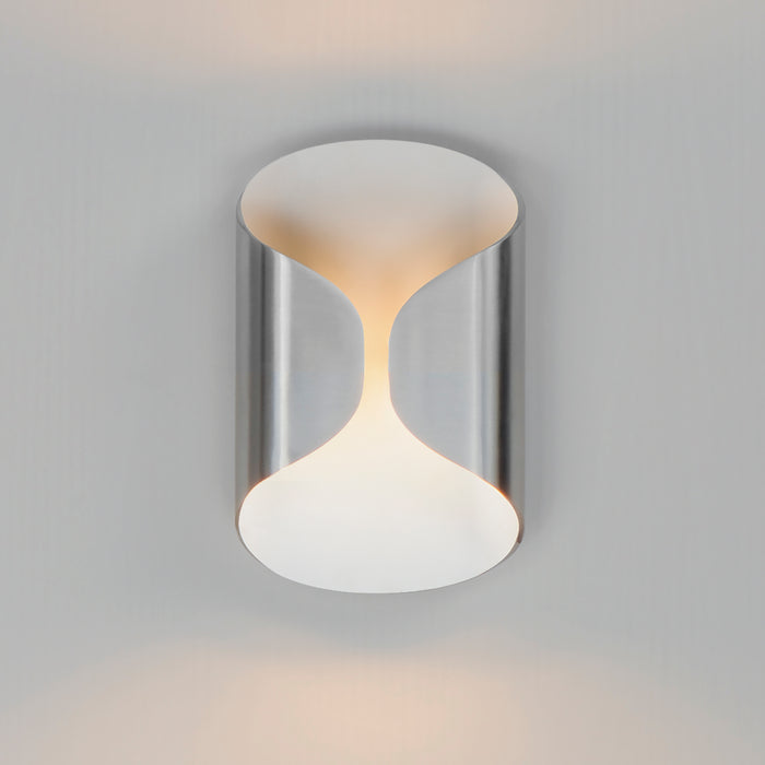 ET2 Folio 10 LED Outdoor Wall Sconce Model: E30151-SAWT