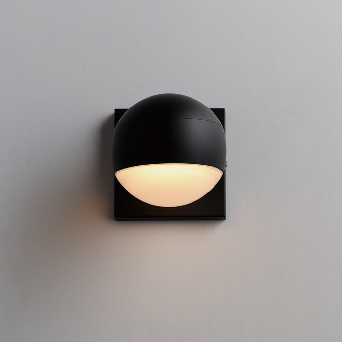 ET2 Modular Globe 1-Light LED Sconce Model: E30165-10BK