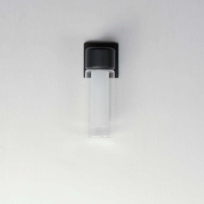 ET2 Dram Small LED Outdoor Sconce Model: E30191-93BK