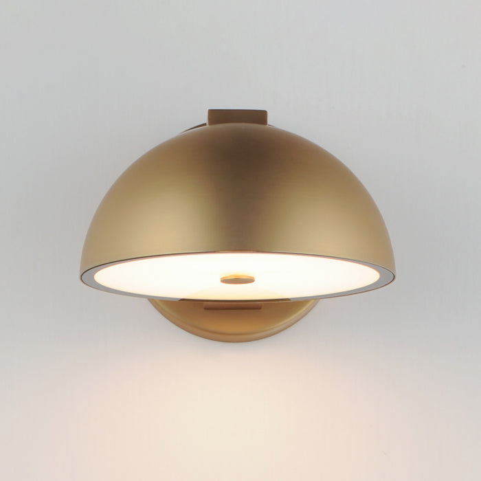 ET2 Cauldron 7 LED Wall Sconce Model: E30245-GLD