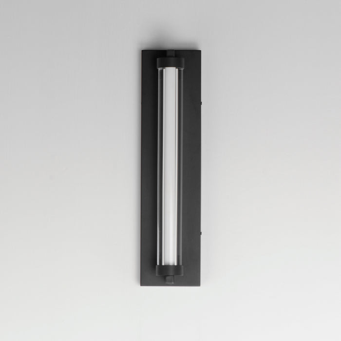 ET2 Fuse 18 LED Outdoor Wall Sconce Model: E30252-10BKGLD