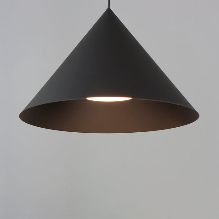 ET2 Pitch 22 LED Pendant Model: E34502-BK