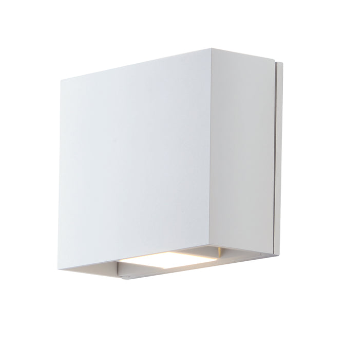 ET2 Alumilux: Cube LED Outdoor Wall Sconce Model: E41328-WT