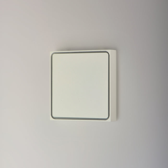 ET2 Alumilux: Outline LED Outdoor Wall Sconce Model: E41329-WT