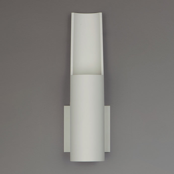 ET2 Alumilux: Runway LED Outdoor Wall Sconce Model: E41524-WT