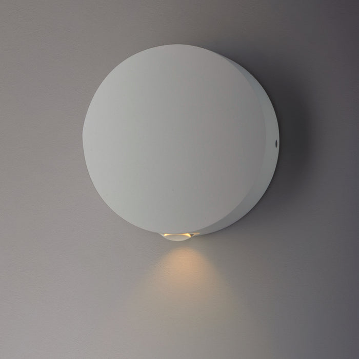 ET2 Alumilux: Glint LED Outdoor Wall Sconce Model: E41540-WT