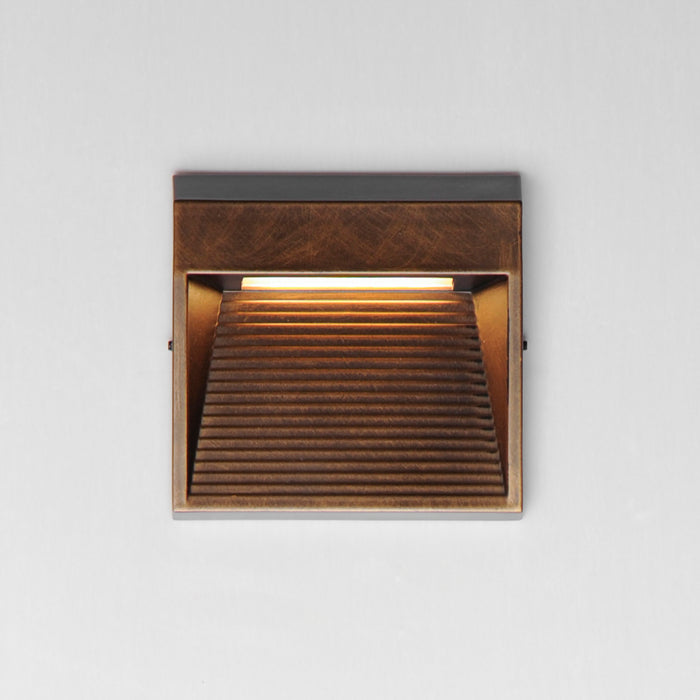 ET2 Steppes Small LED Outdoor Wall Sconce Model: E41552-ANB