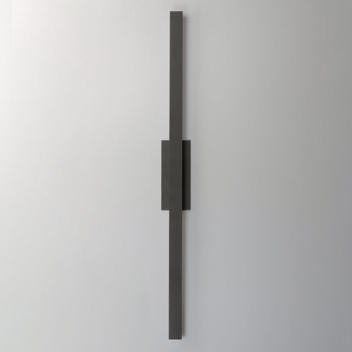 ET2 Alumilux: Line 5CCT 51 LED Outdoor Wall Sconce Model: E42344-ABZ