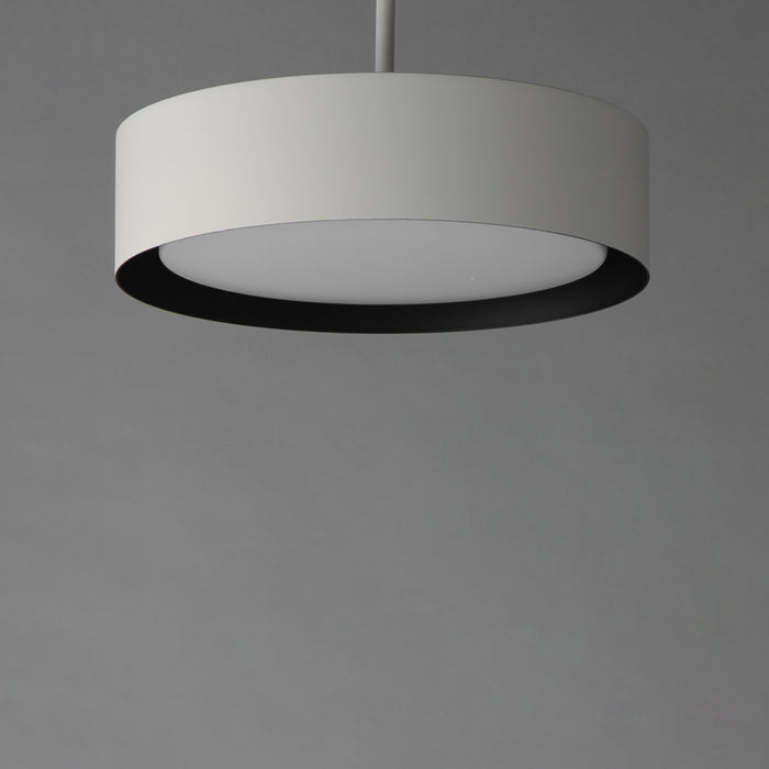 ET2 Echo 13 LED Pendant Model: E51011-WTBK