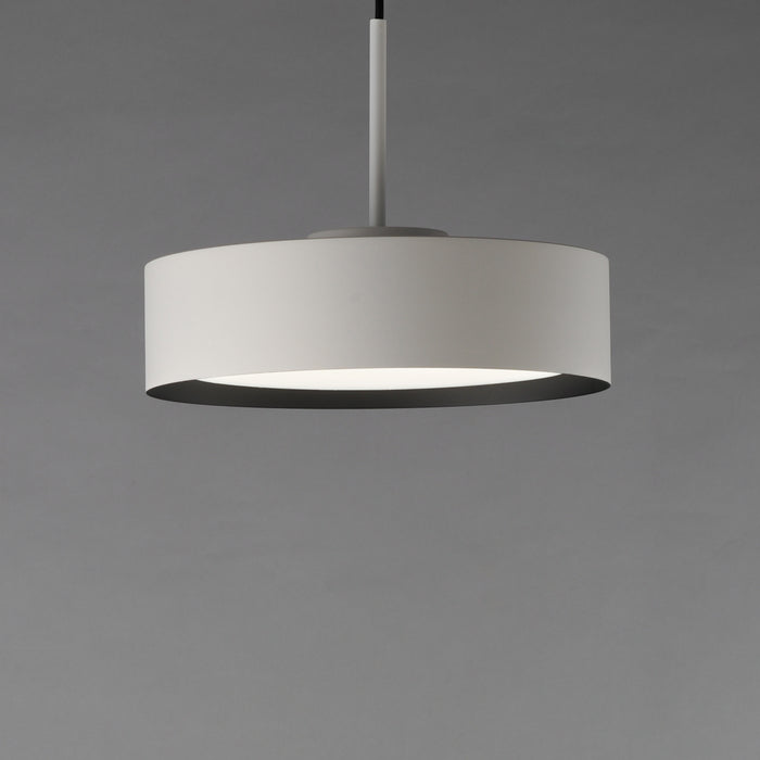 ET2 Echo 13 LED Pendant Model: E51011-WTBK