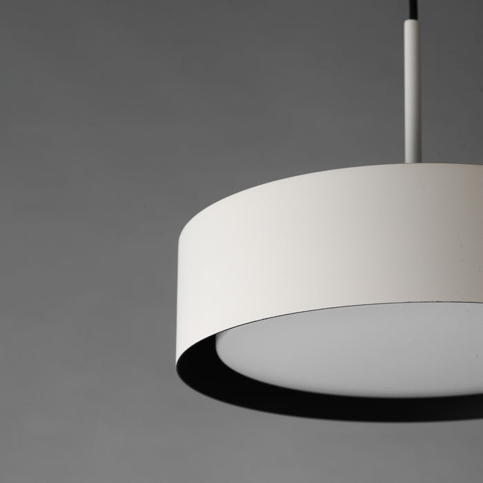 ET2 Echo 13 LED Pendant Model: E51011-WTBK