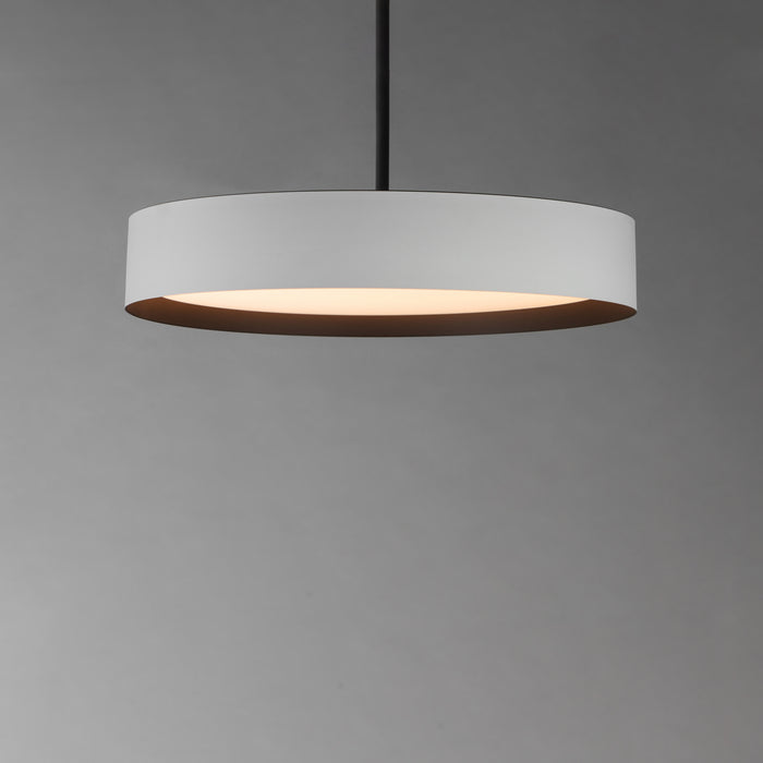 ET2 Echo 24 LED Pendant Model: E51015-WTBK