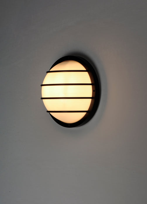 Maxim Bulwark 1-Light Outdoor Wall Sconce Model: 10112FTBK