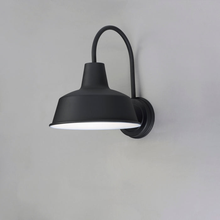 Maxim Pier M 1-Light Outdoor Wall Sconce Model: 35016BK