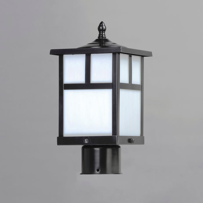 Maxim Coldwater 1-Light Outdoor Pole/Post Lantern Model: 4055WTBK