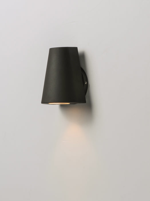 Maxim Mini 1-Light LED Outdoor Wall Sconce Model: 86199BK