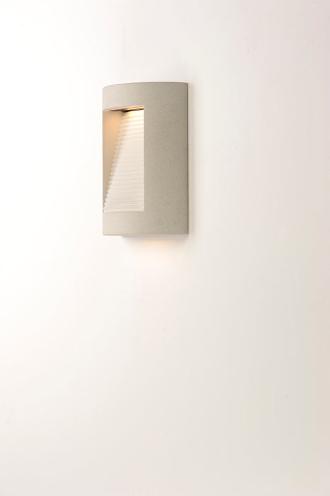 ET2 Boardwalk Small LED Outdoor Wall Sconce Model: E14380-SSN